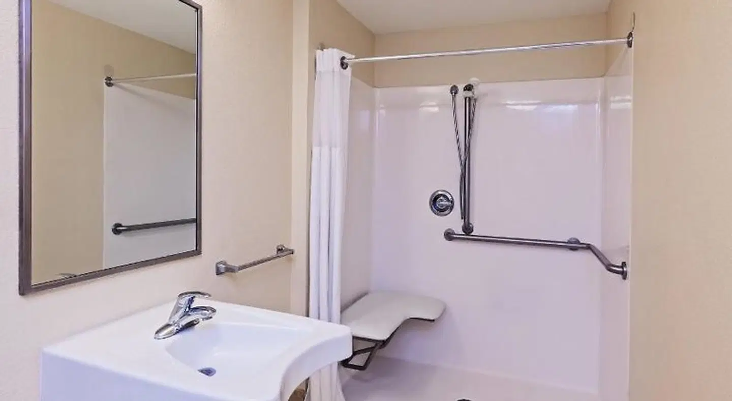 Staybridge Suites San Antonio Downtown Convention Center by IHG Badezimmer