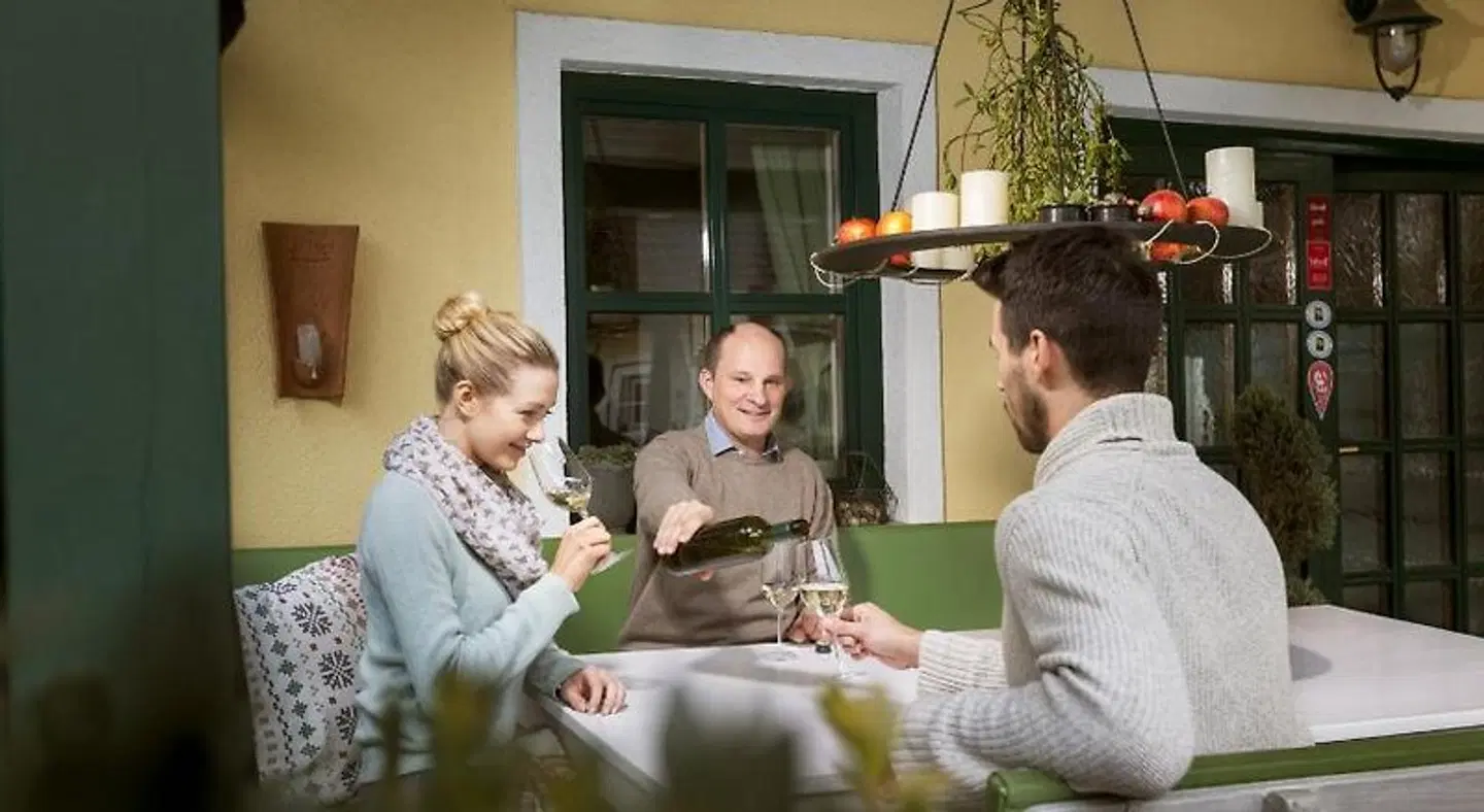 Weingut & Gästezimmer Edelmann PEOPLE