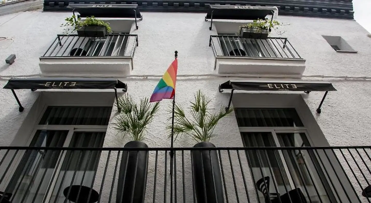 Elite Hotel - Gay Men Only SPORTS_AND_LEISURE