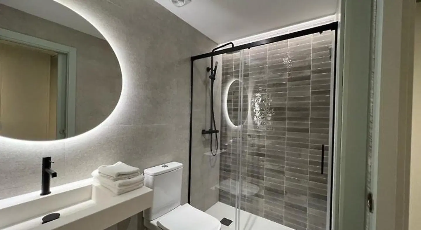 Hotel Noy Badezimmer