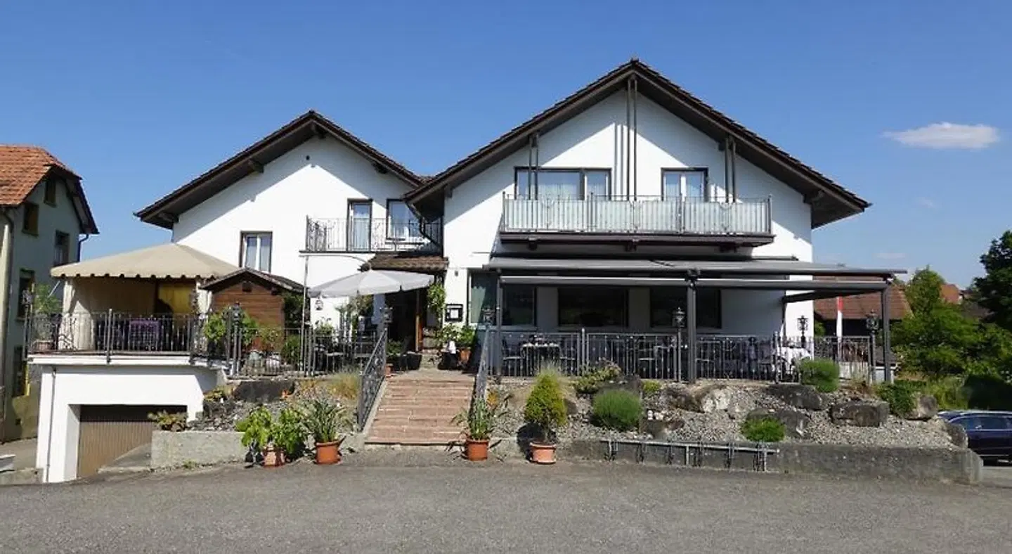 Sonne EXTERIOR