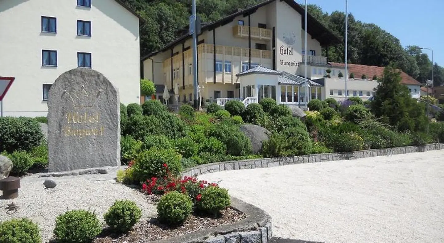 Zum Burgwirt EXTERIOR