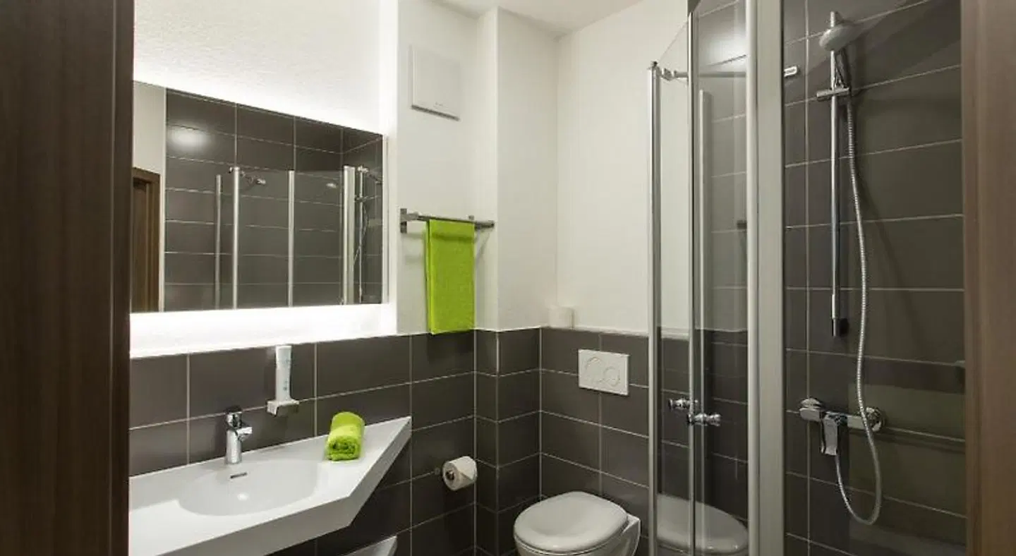 CityApart Hotel Badezimmer