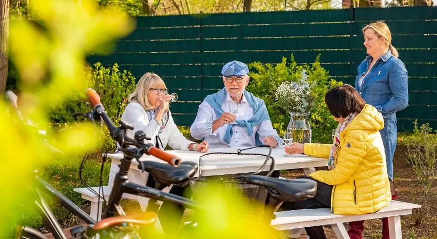 Hotel Tiek.Zwei PEOPLE