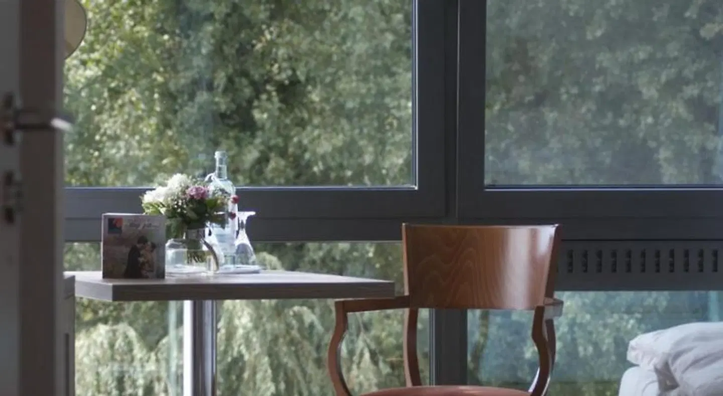 Spreebogen Terrasse