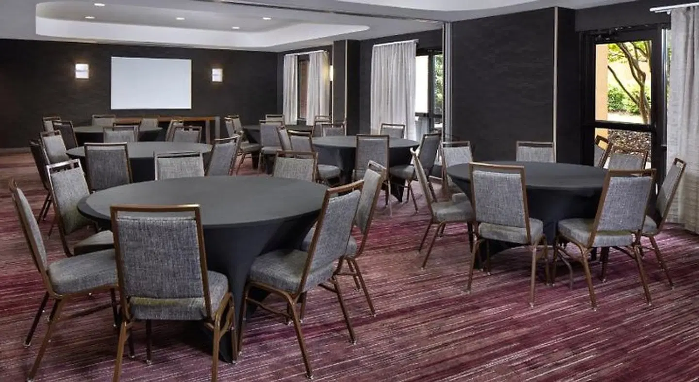 Courtyard by Marriott Anniston Oxford Konferenz