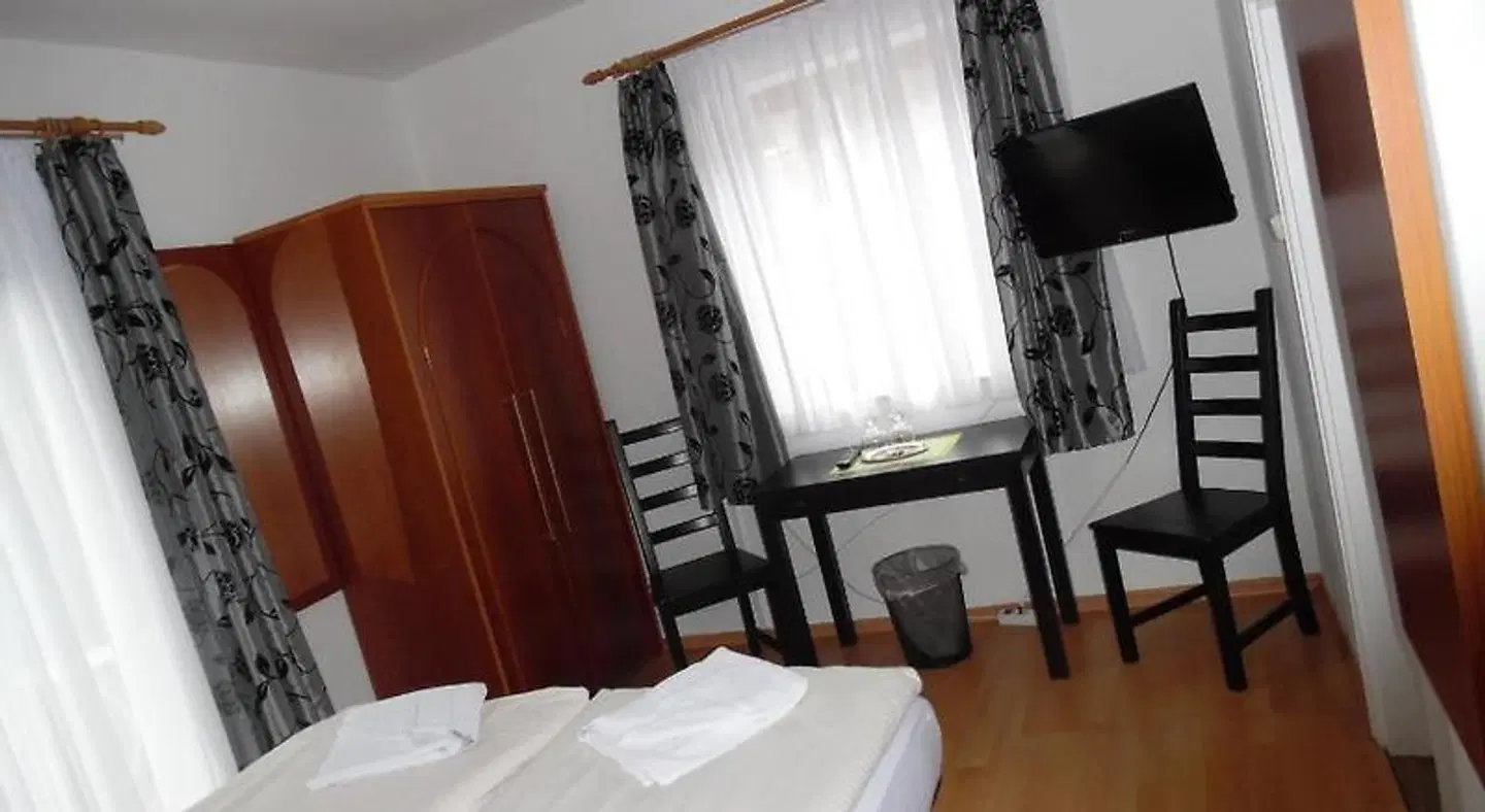 Edelweiß ROOM_EXAMPLE