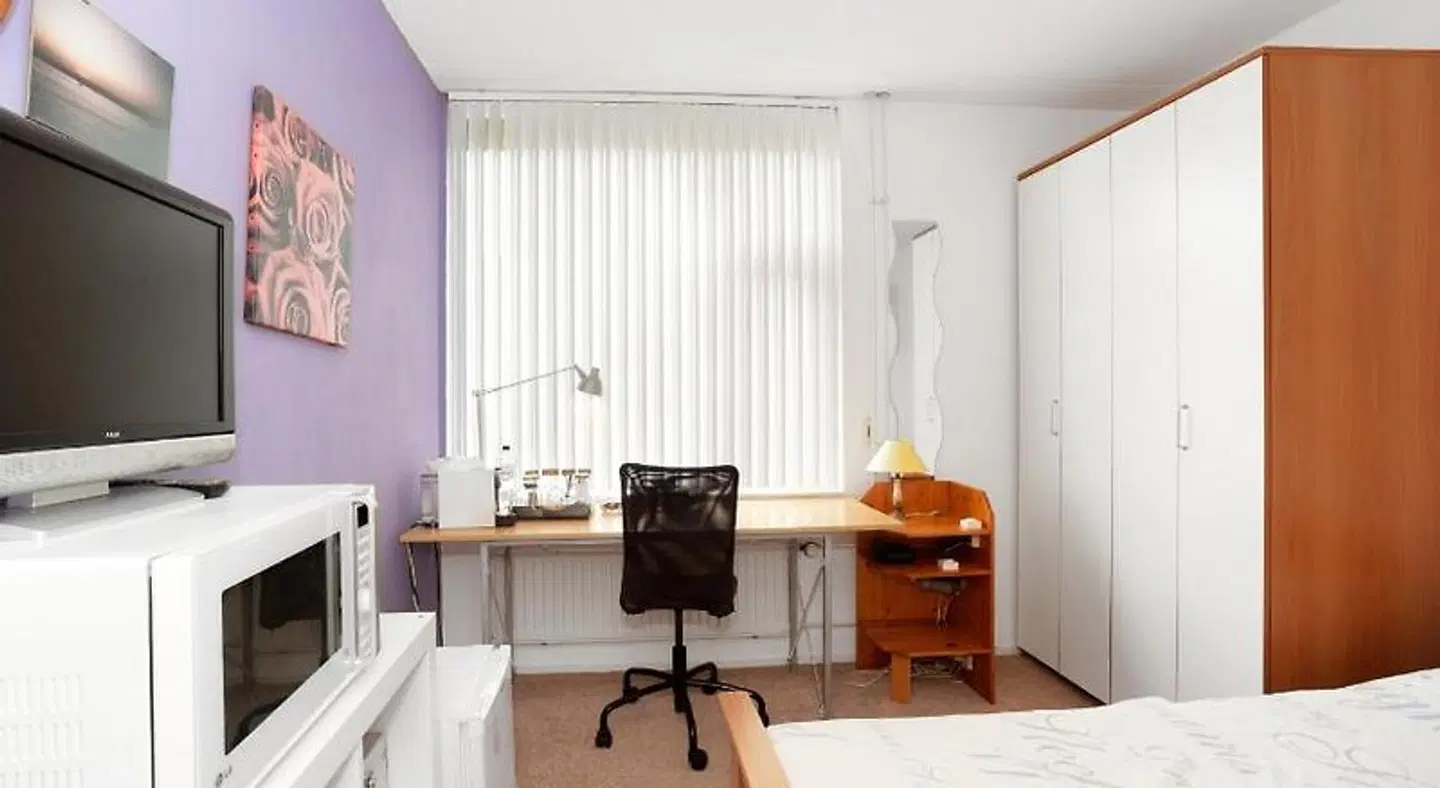 Wim's Place ROOM_EXAMPLE