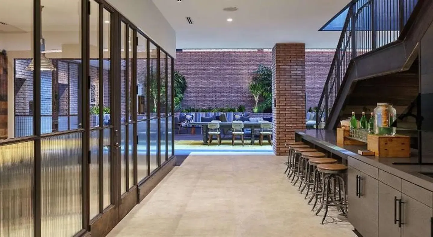 Canopy by Hilton Portland Pearl District Bar