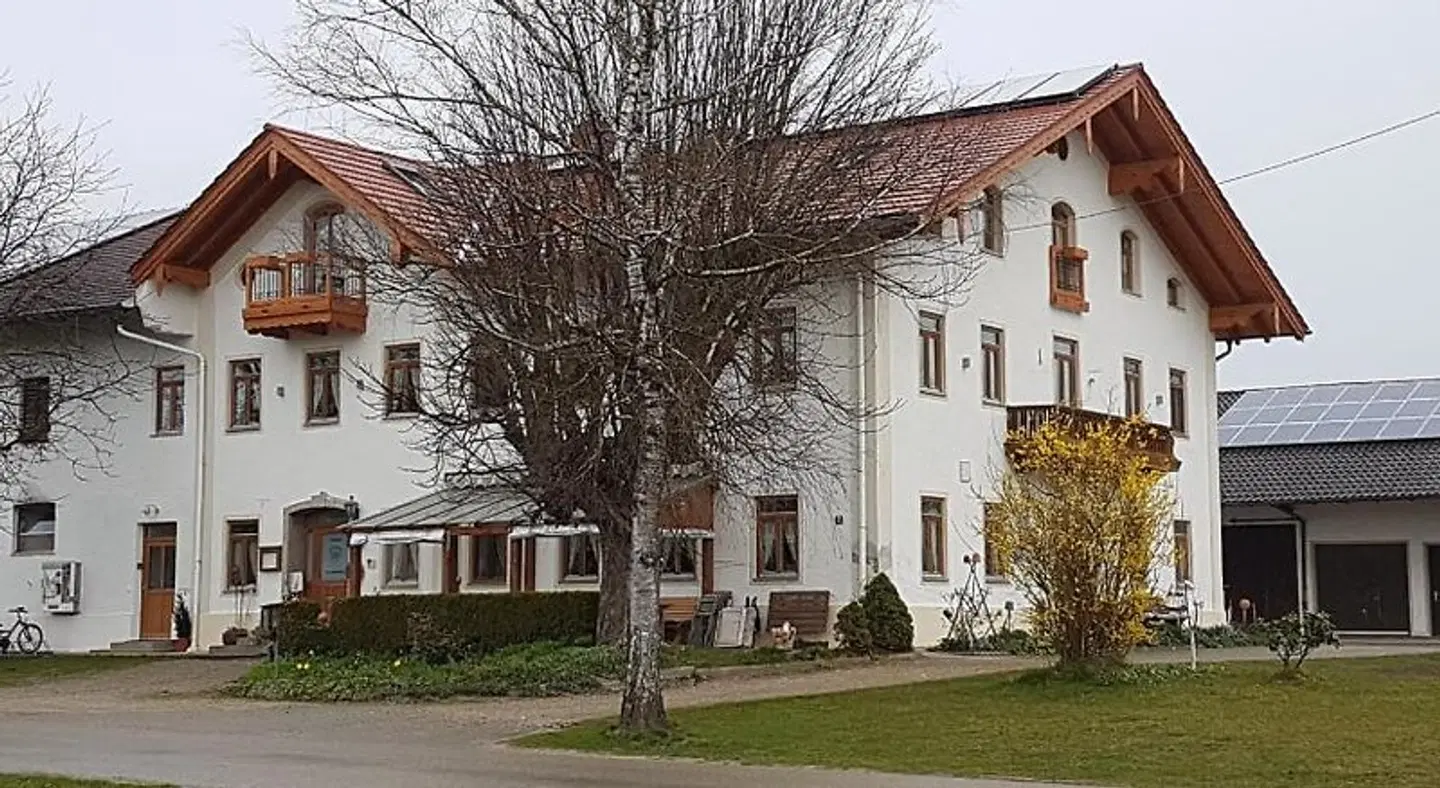 Pension Baumgartner EXTERIOR