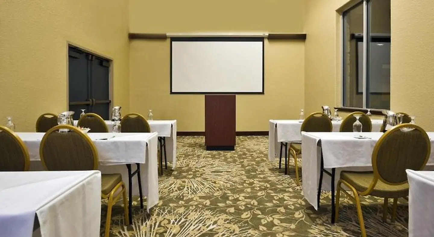 Holiday Inn San Antonio NW - Seaworld Area by IHG Restaurant