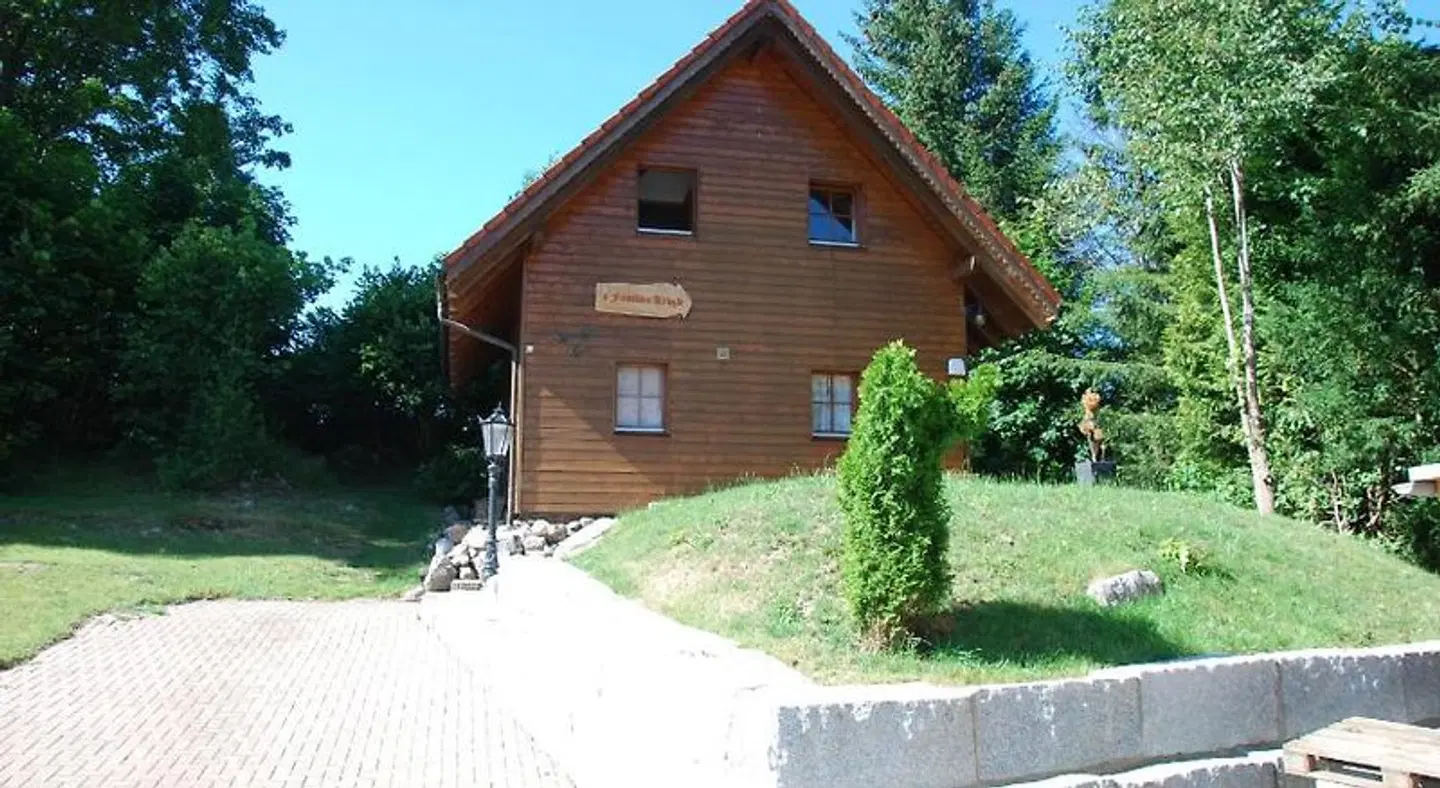 Landgasthof zum Dorfkrug EXTERIOR