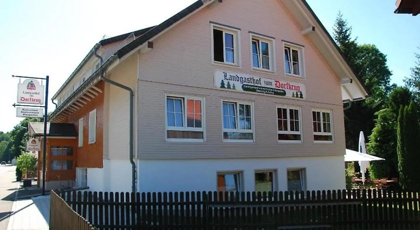 Landgasthof zum Dorfkrug EXTERIOR