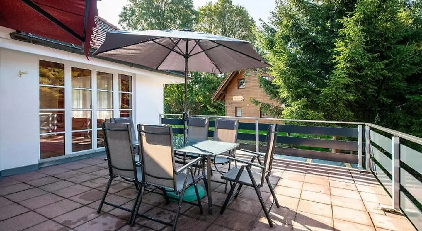 Landgasthof zum Dorfkrug Terrasse