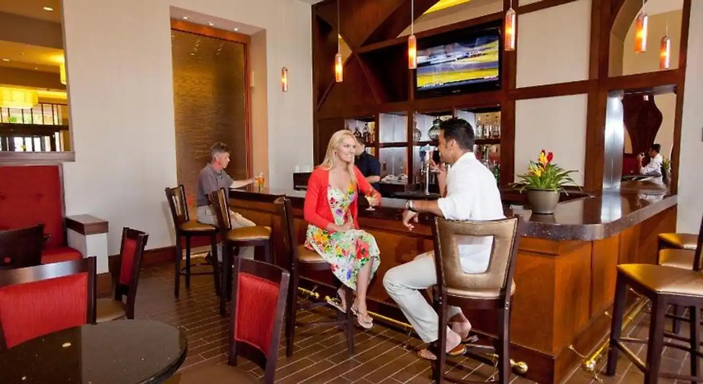 Ramada Plaza by Wyndham Orlando Suites Intl Drive Personen