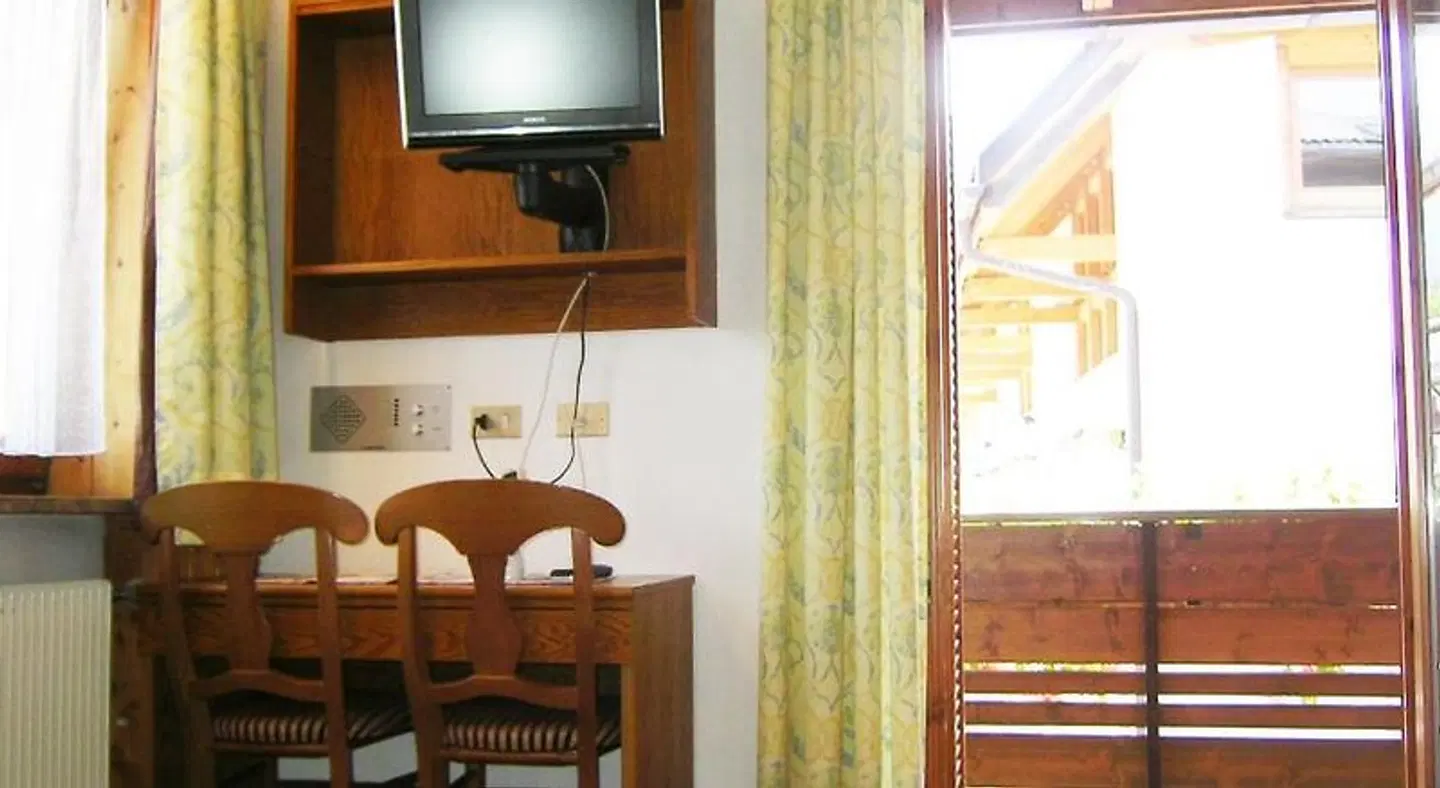 Rainegg ROOM_EXAMPLE
