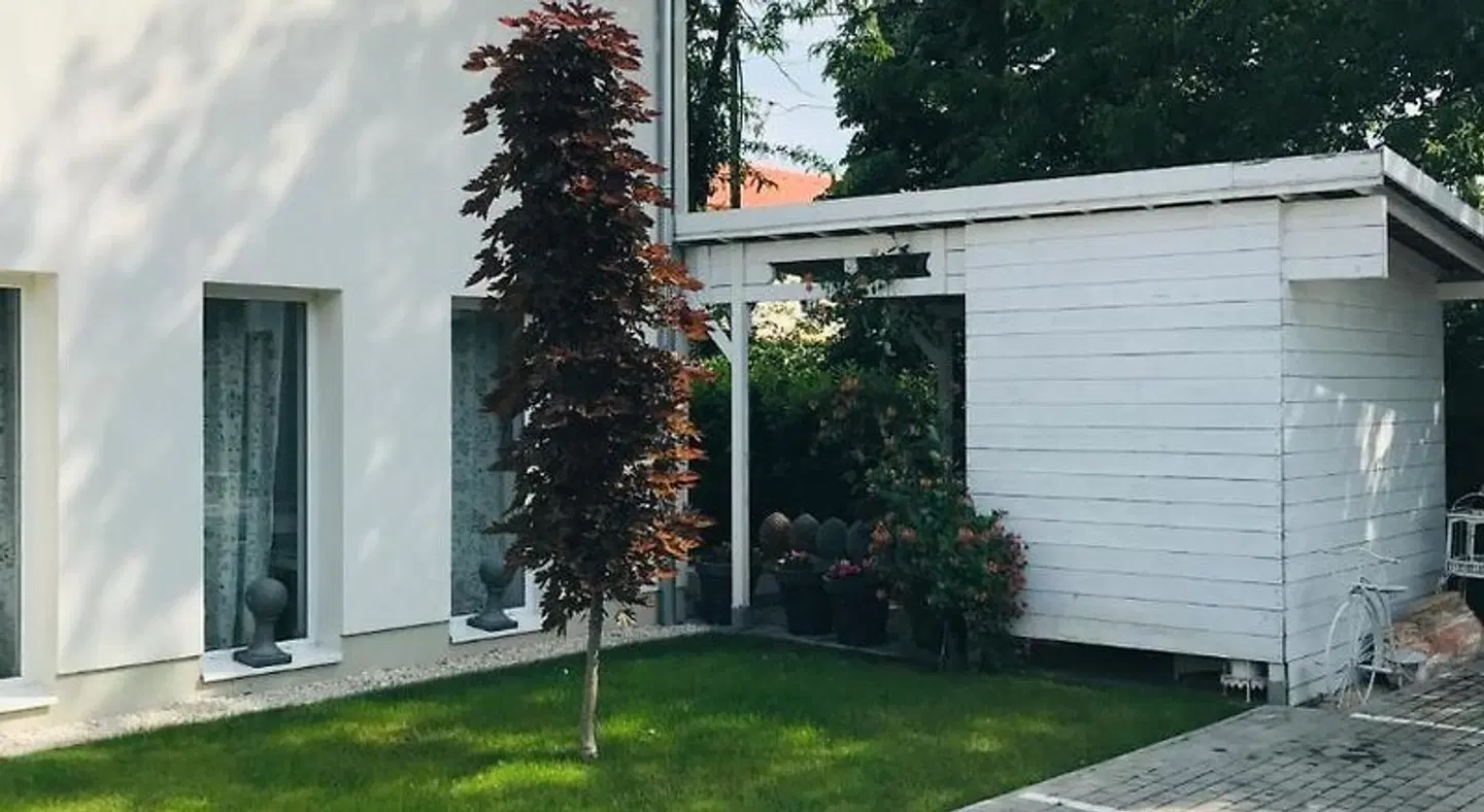 Pastel Guesthouse EXTERIOR