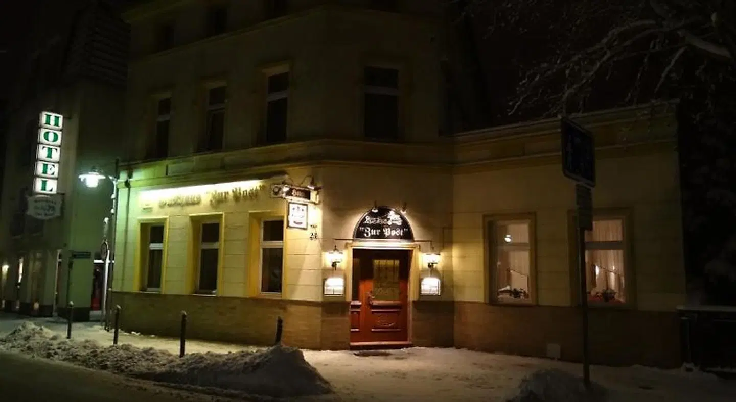 Zur Post LOUNGE_LOBBY