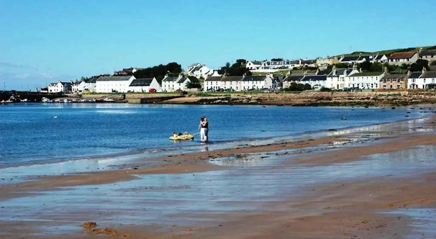 Canterra Cottage Strand