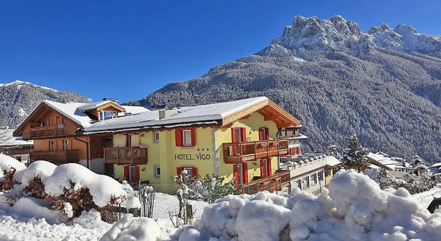 Hotel Vigo EXTERIOR