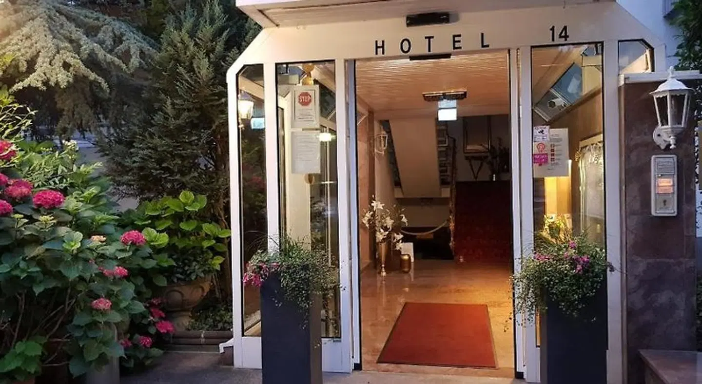 Apart Hotel Freiburg EXTERIOR