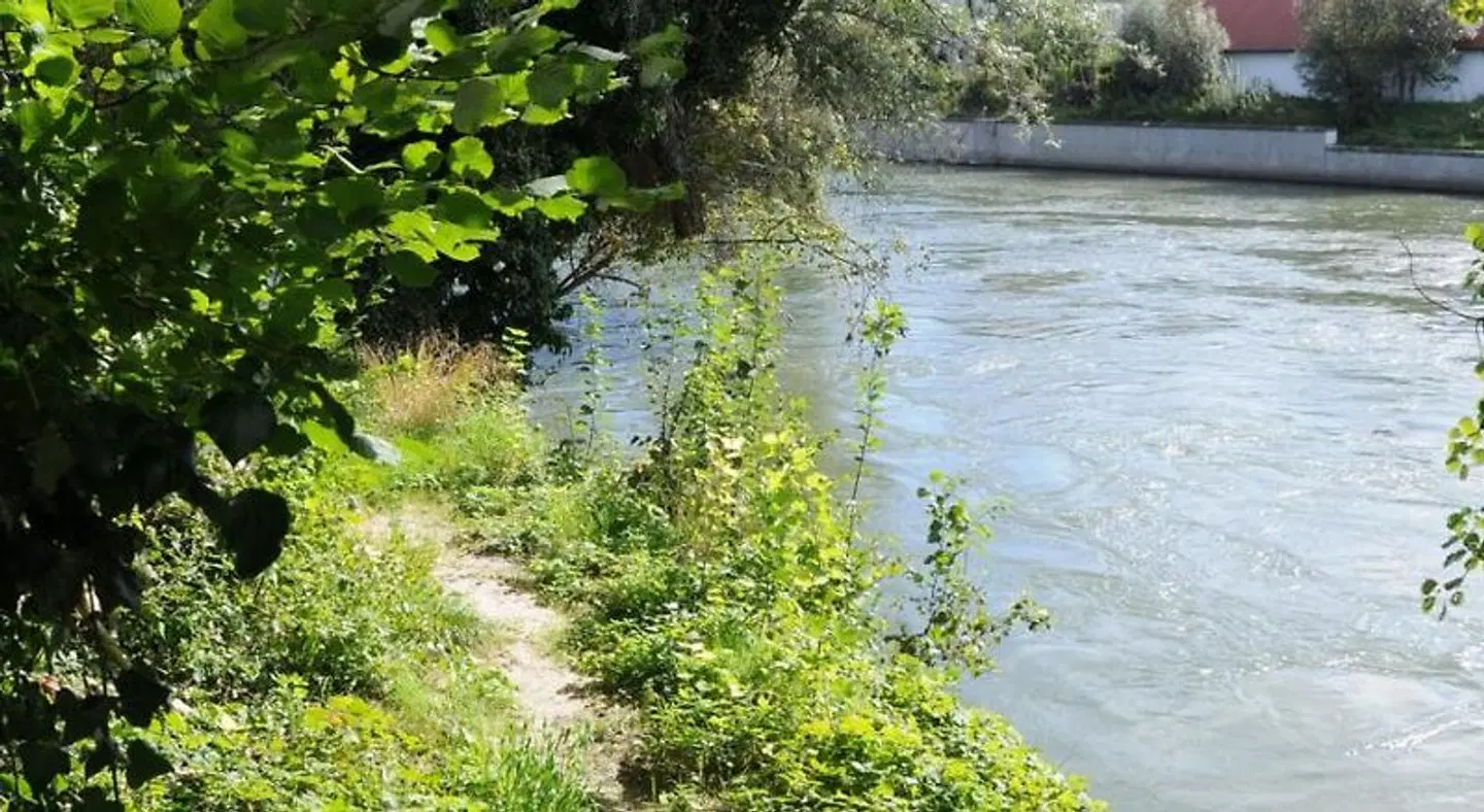 Hotel am Fluss LANDSCAPE
