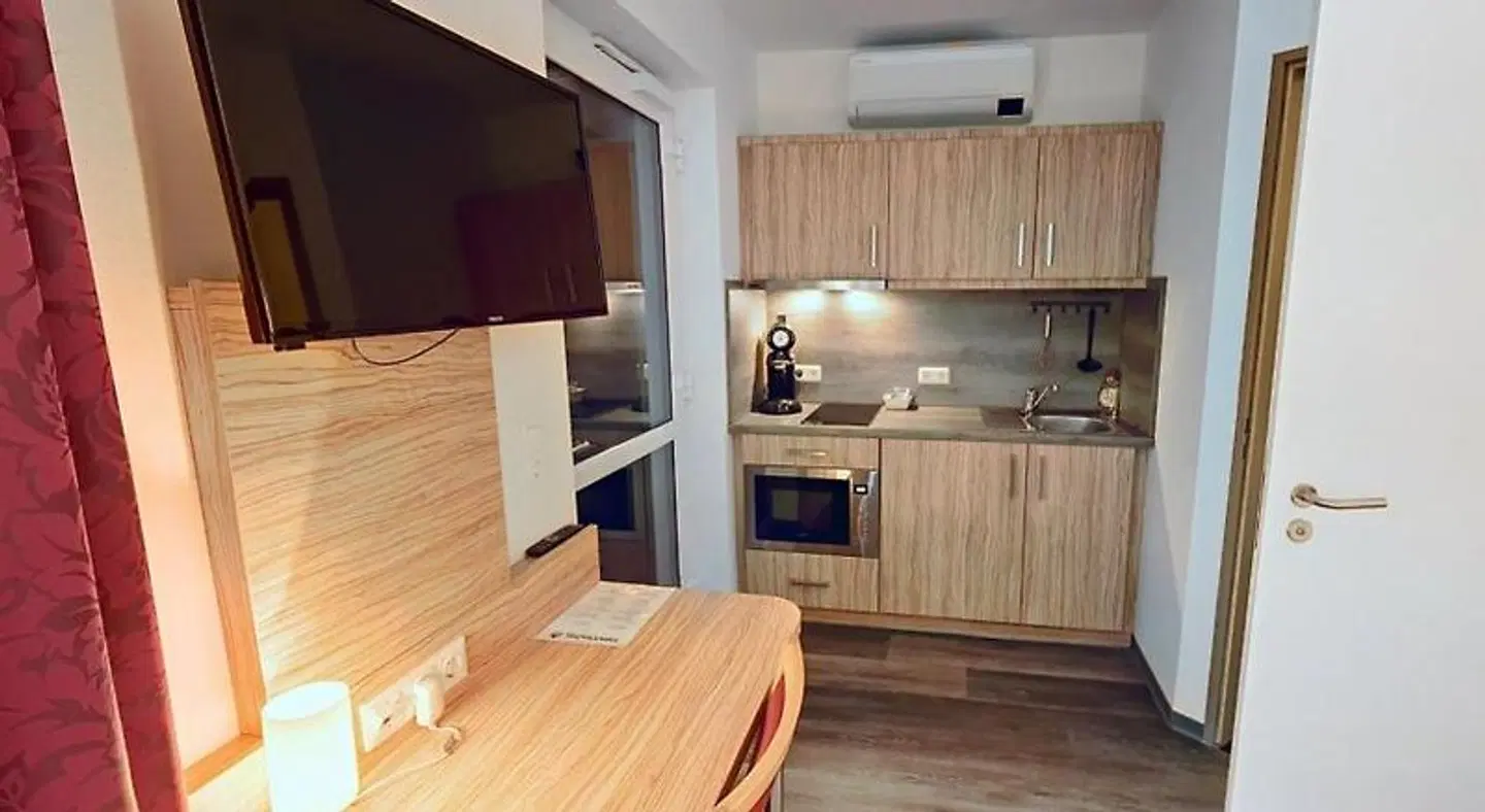 SmartMotel Emden - by Quartier96 GmbH ROOM_EXAMPLE