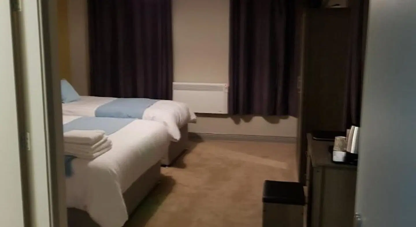 Lynch's on the Pier ROOM_EXAMPLE