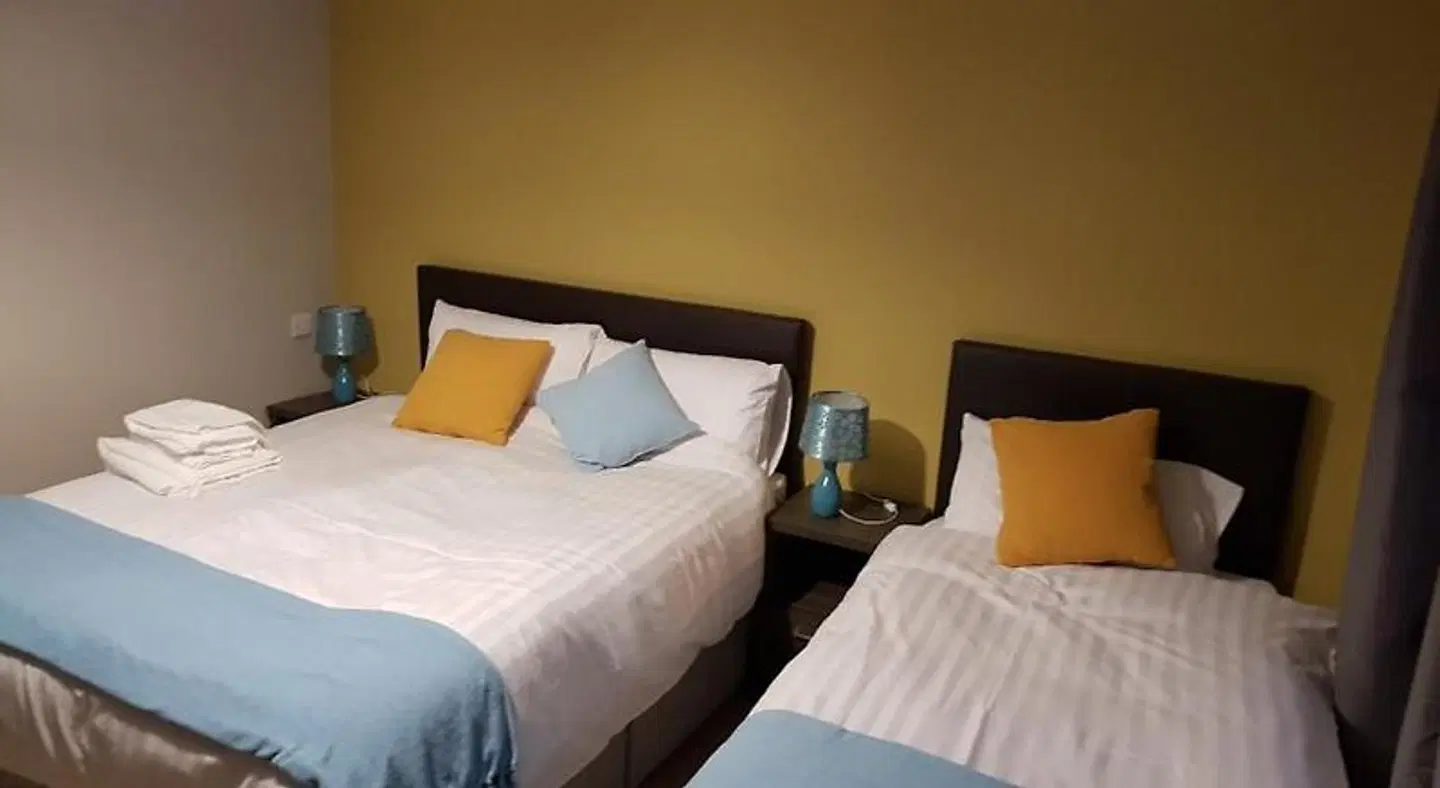 Lynch's on the Pier ROOM_EXAMPLE