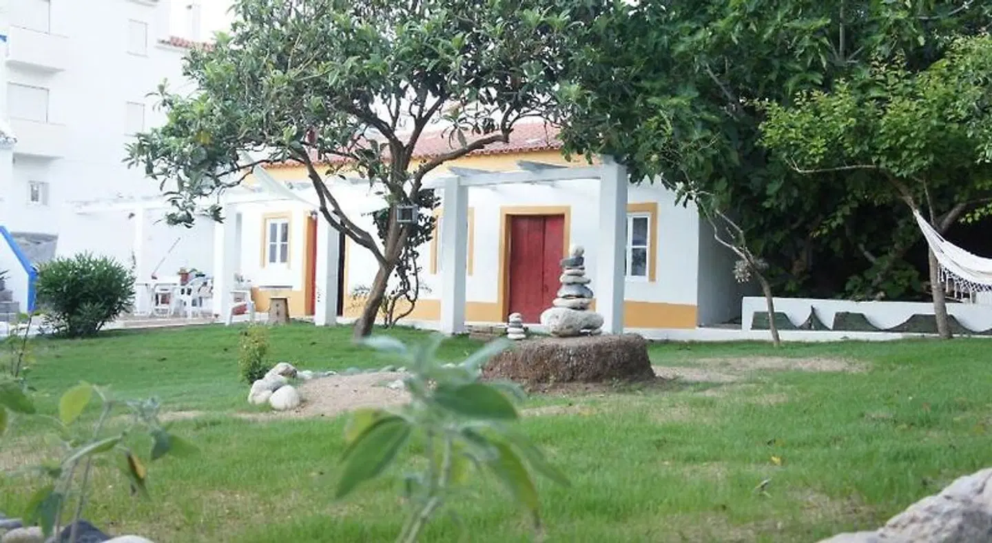 Olive3 Ericeira Hostel EXTERIOR