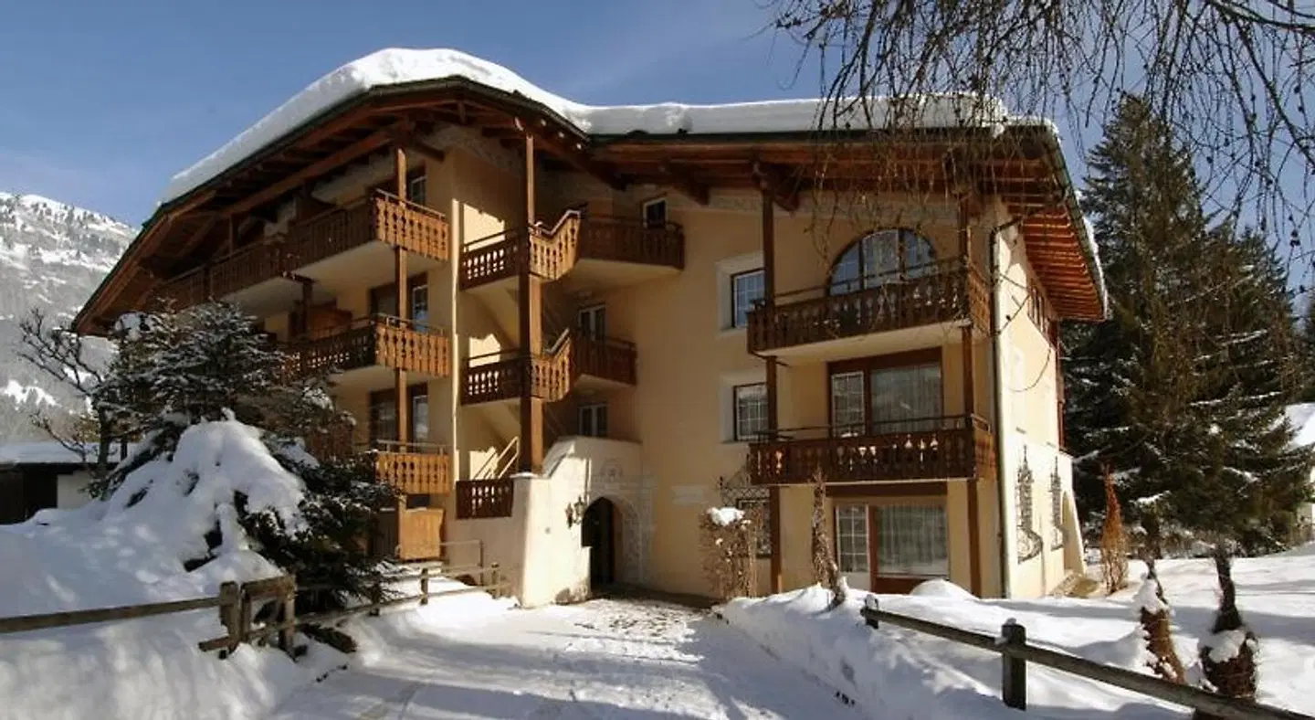 Soldanella by Hotel Adula EXTERIOR