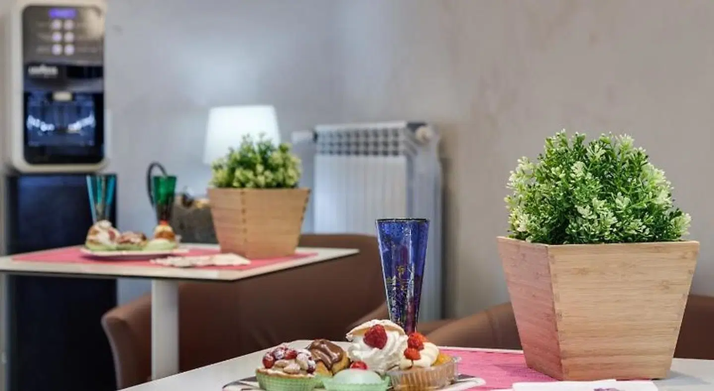 Dreamsrome Suites Restaurant