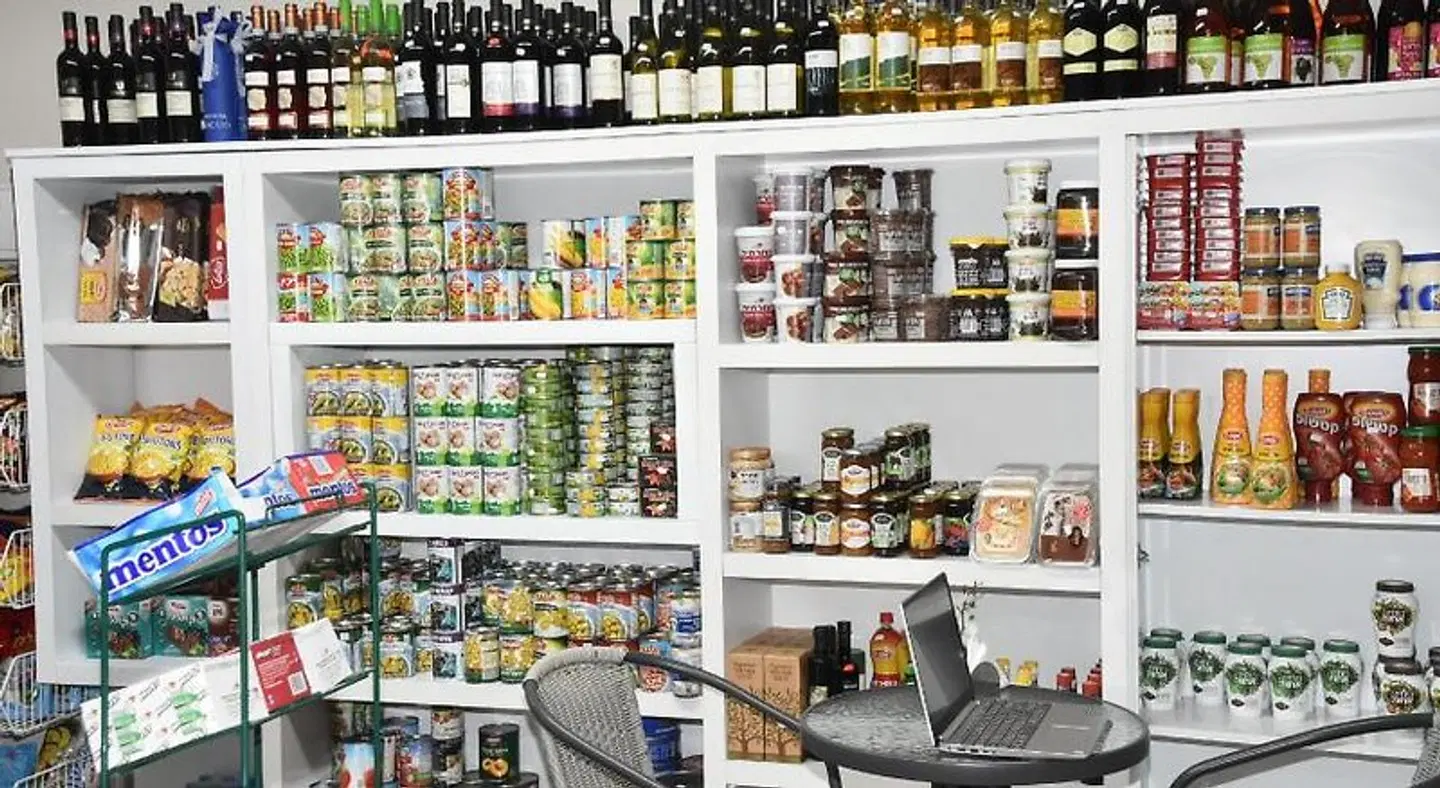Rimon Cyprus Israeli Kosher Rooms Bar