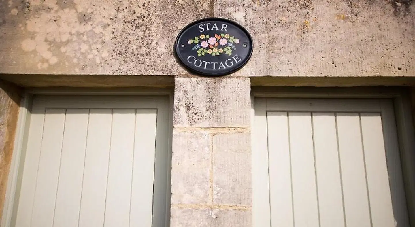 The Star Inn EXTERIOR