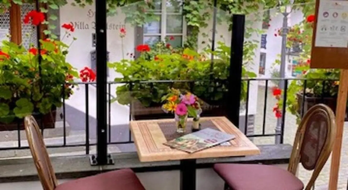 Hotel Gute Quelle Terrasse