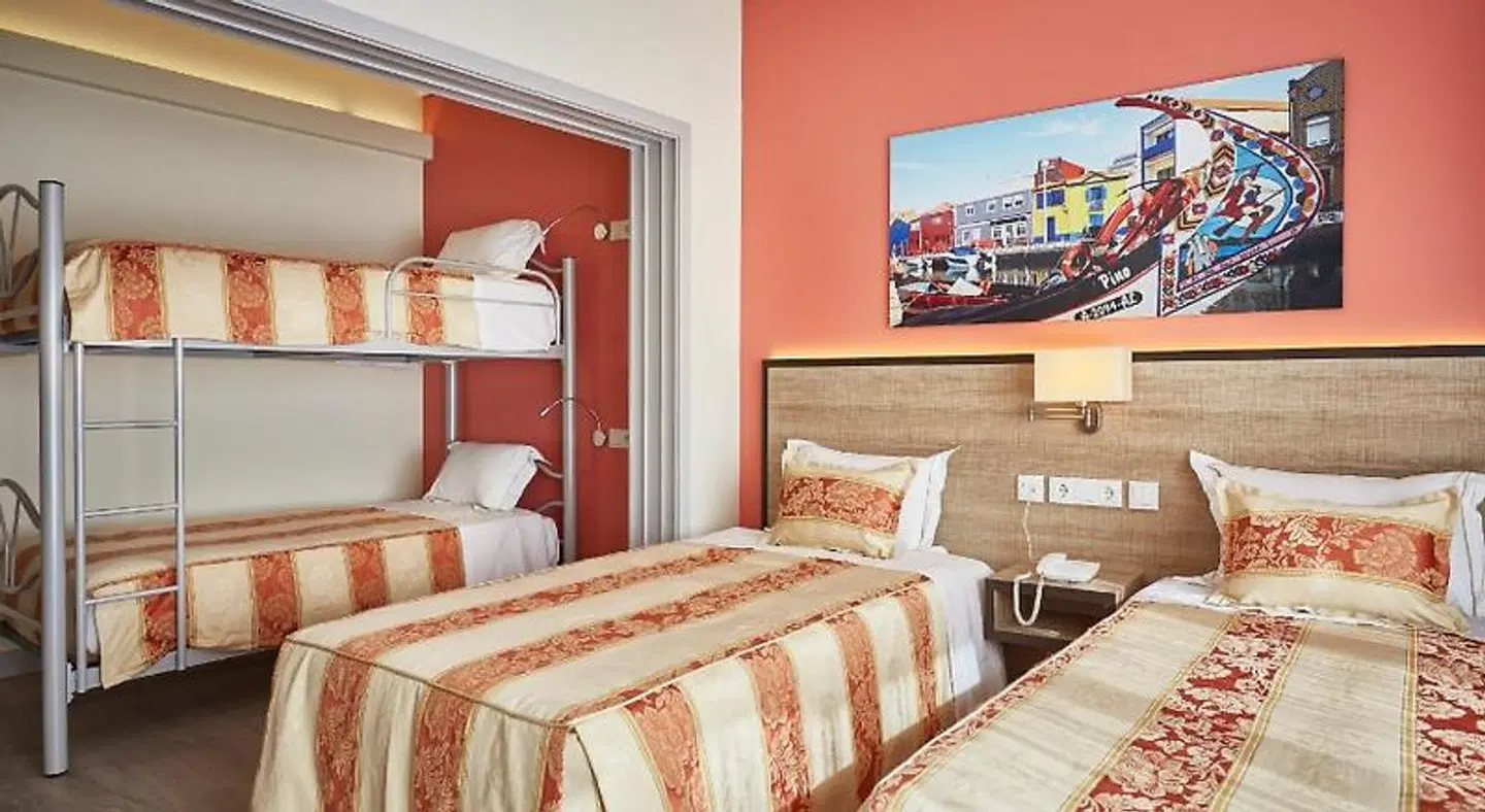 Suites & Hostel Cidade Aveiro ROOM_EXAMPLE