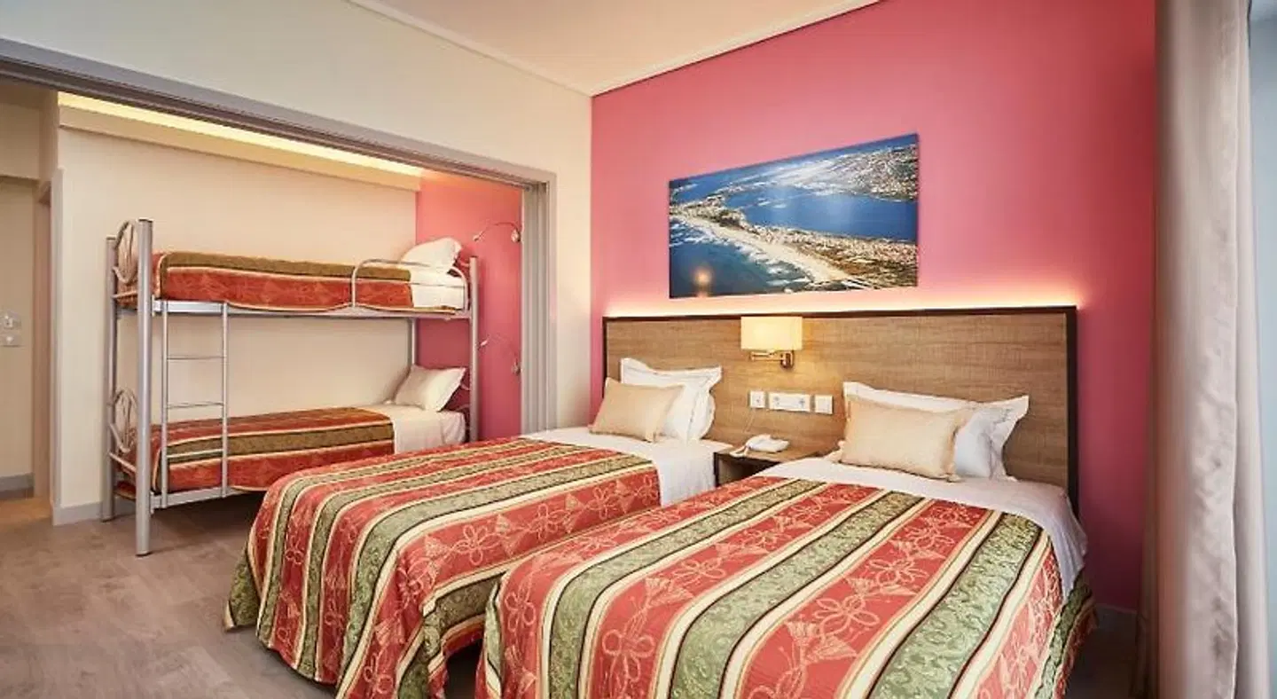 Suites & Hostel Cidade Aveiro ROOM_EXAMPLE