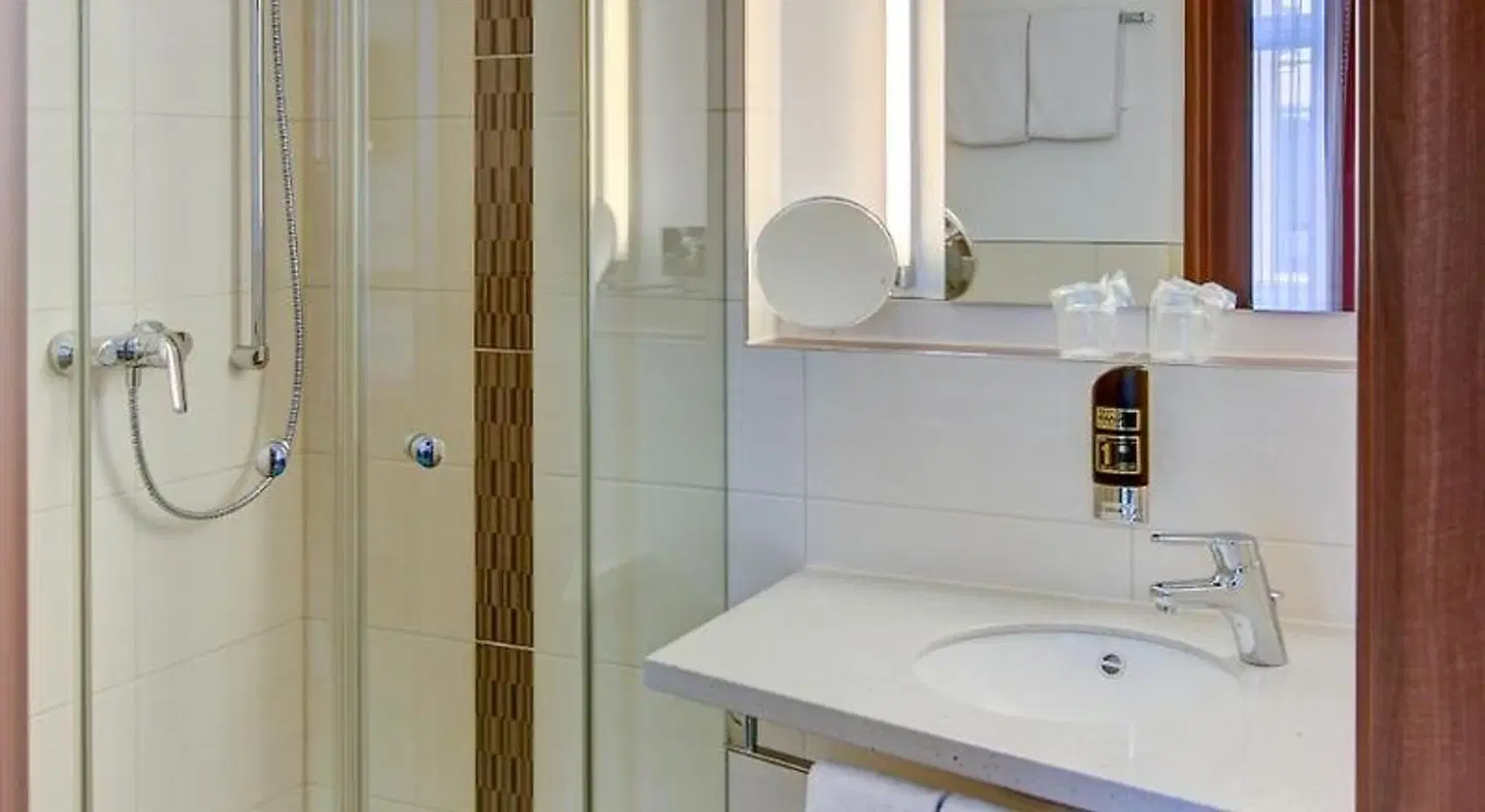 Hotel Wertheimer Stuben Badezimmer