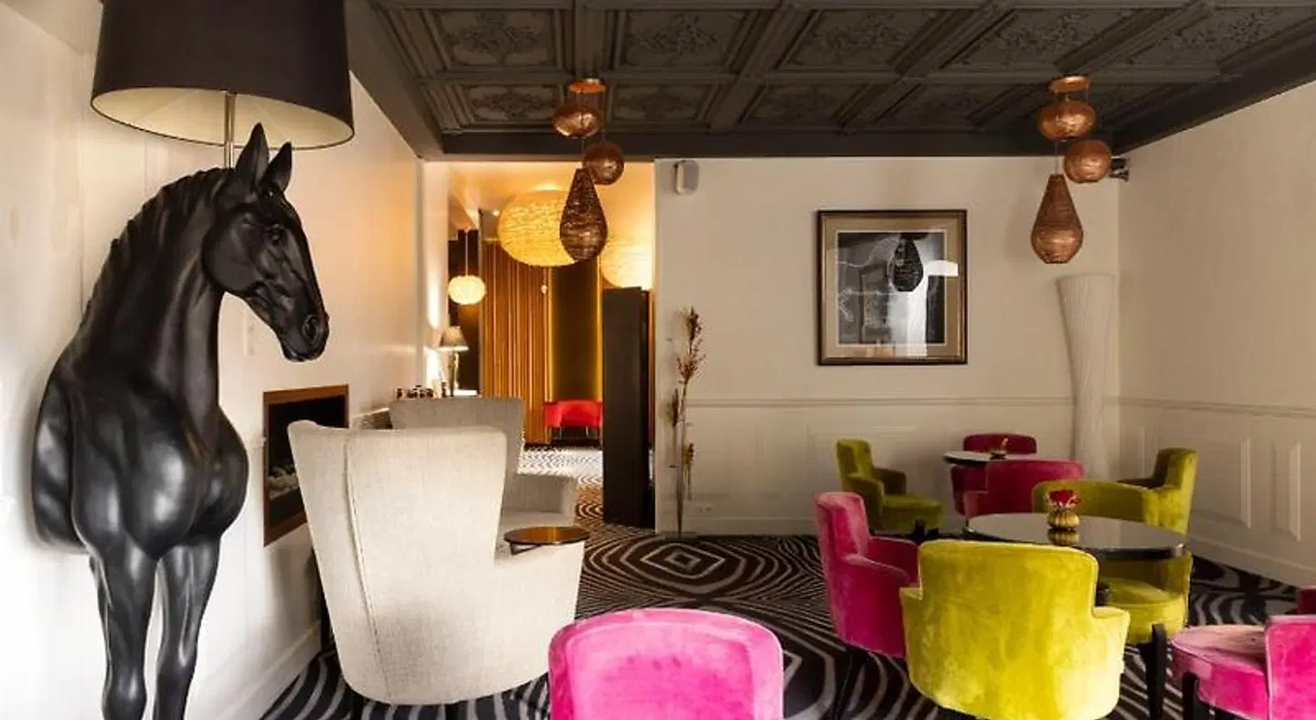 Hostellerie de la Renaissance ROOM_EXAMPLE