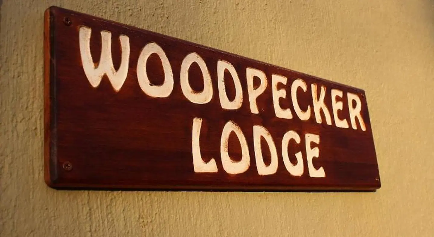 Woodpecker Lodge B&B EXTERIOR