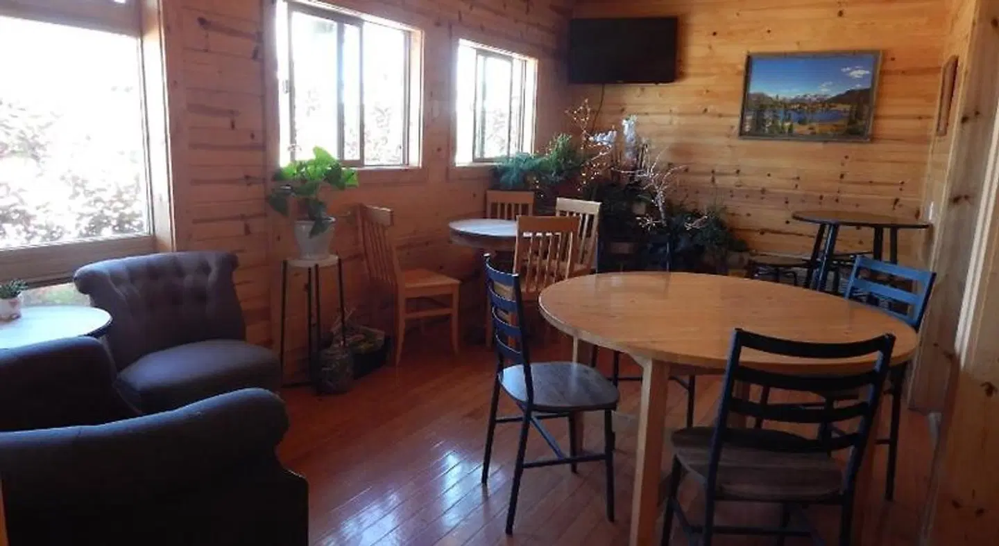 Alpine Inn of Pagosa Springs Bar
