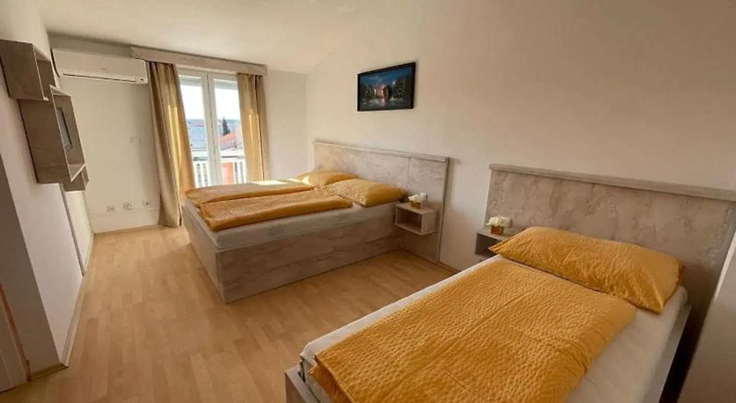 Villa Nikolina ROOM_EXAMPLE