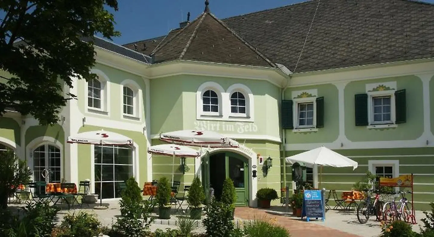 Hotel Wirt im Feld EXTERIOR
