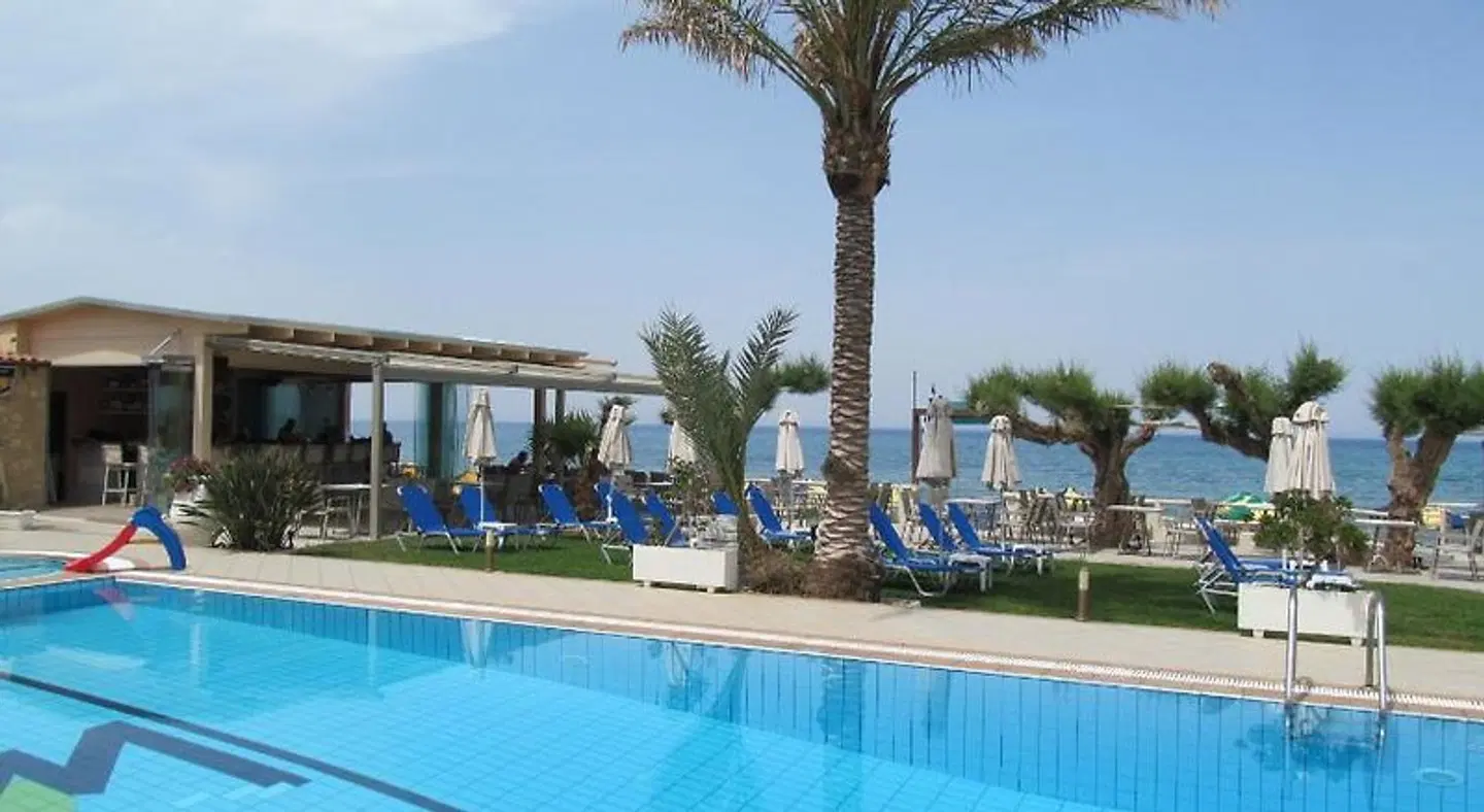 Malliotakis Beach Hotel OUTDOOR_POOL