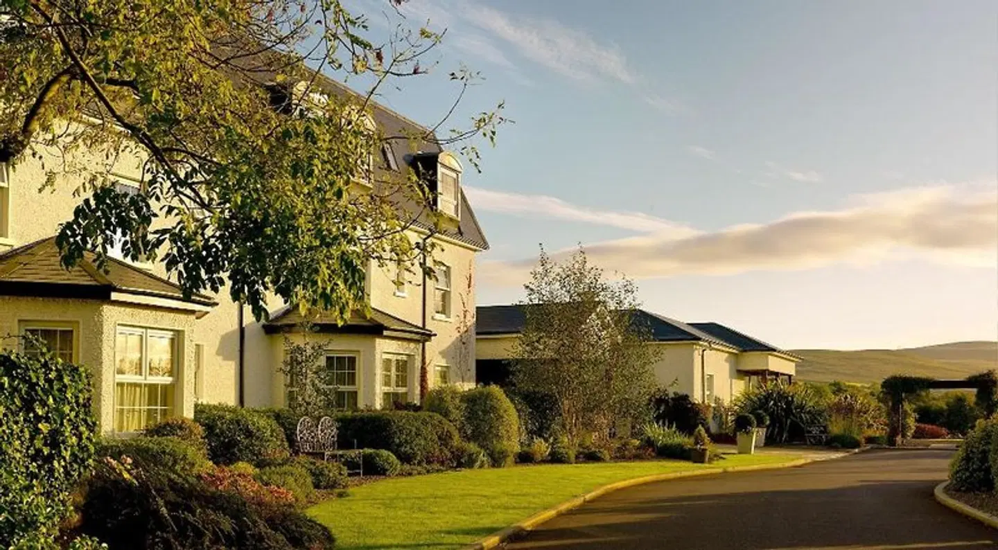 Ballygarry House Hotel & Spa EXTERIOR