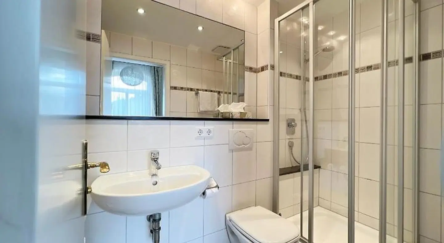 Kühler Krug Badezimmer