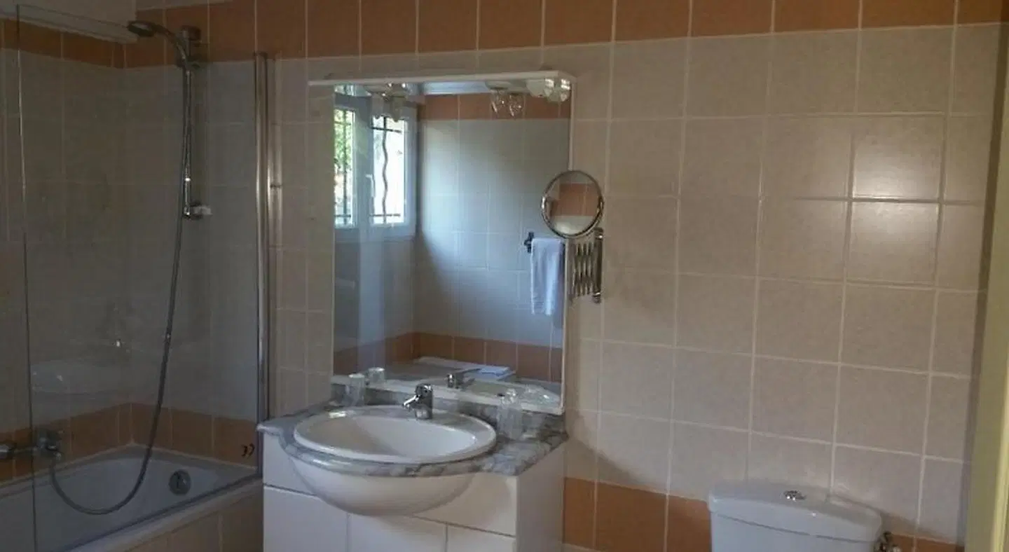 Les Lavandes Badezimmer