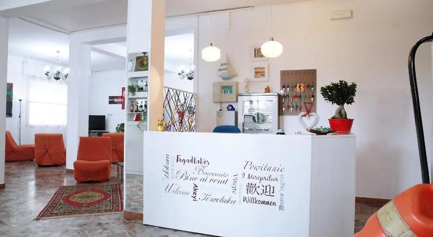 Lagomaggio LOUNGE_LOBBY