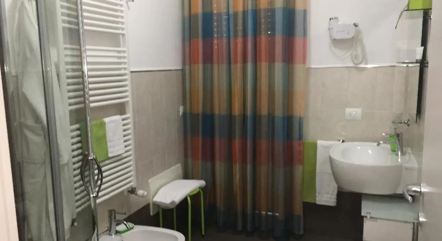 B&B Pitstop Badezimmer