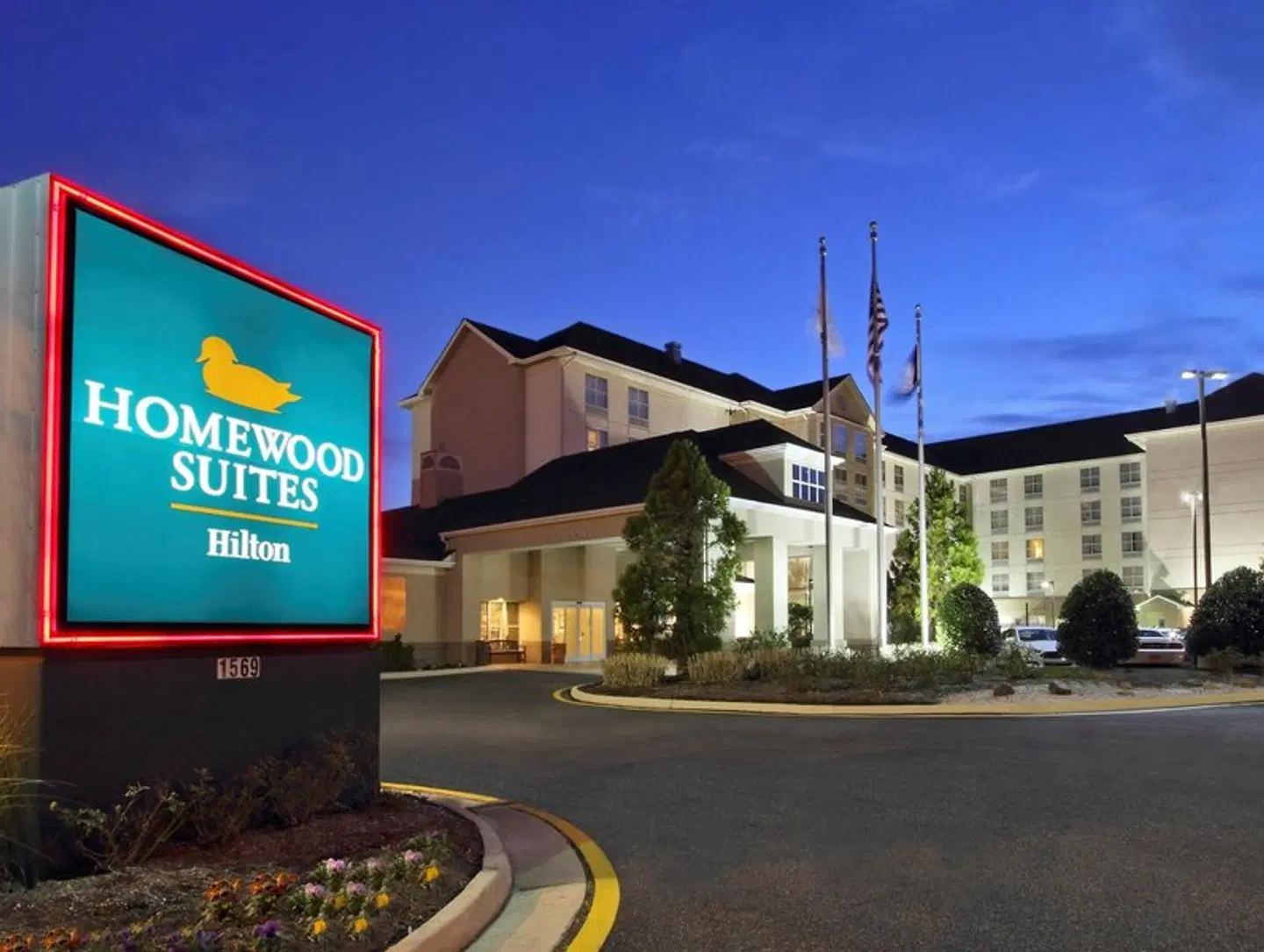 Homewood Suites by Hilton Chesapeake-Greenbrier EXTERIOR